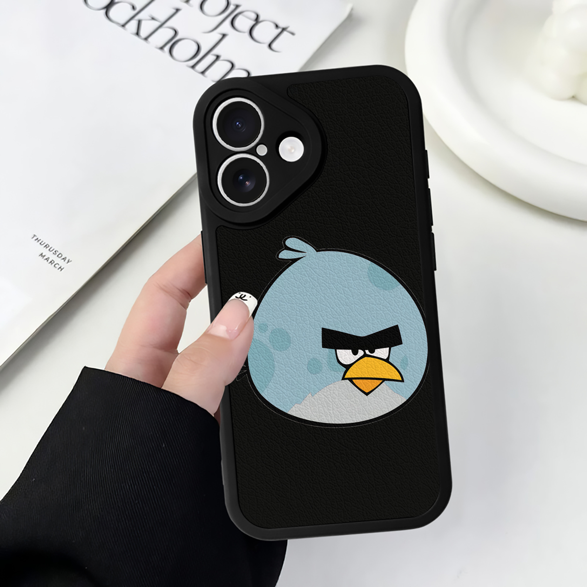 （画像用） Angry Birds アングリーバード 【iPhone 16シリーズ対応】シリコンスマホケース（レザー調） 材質：シリコン